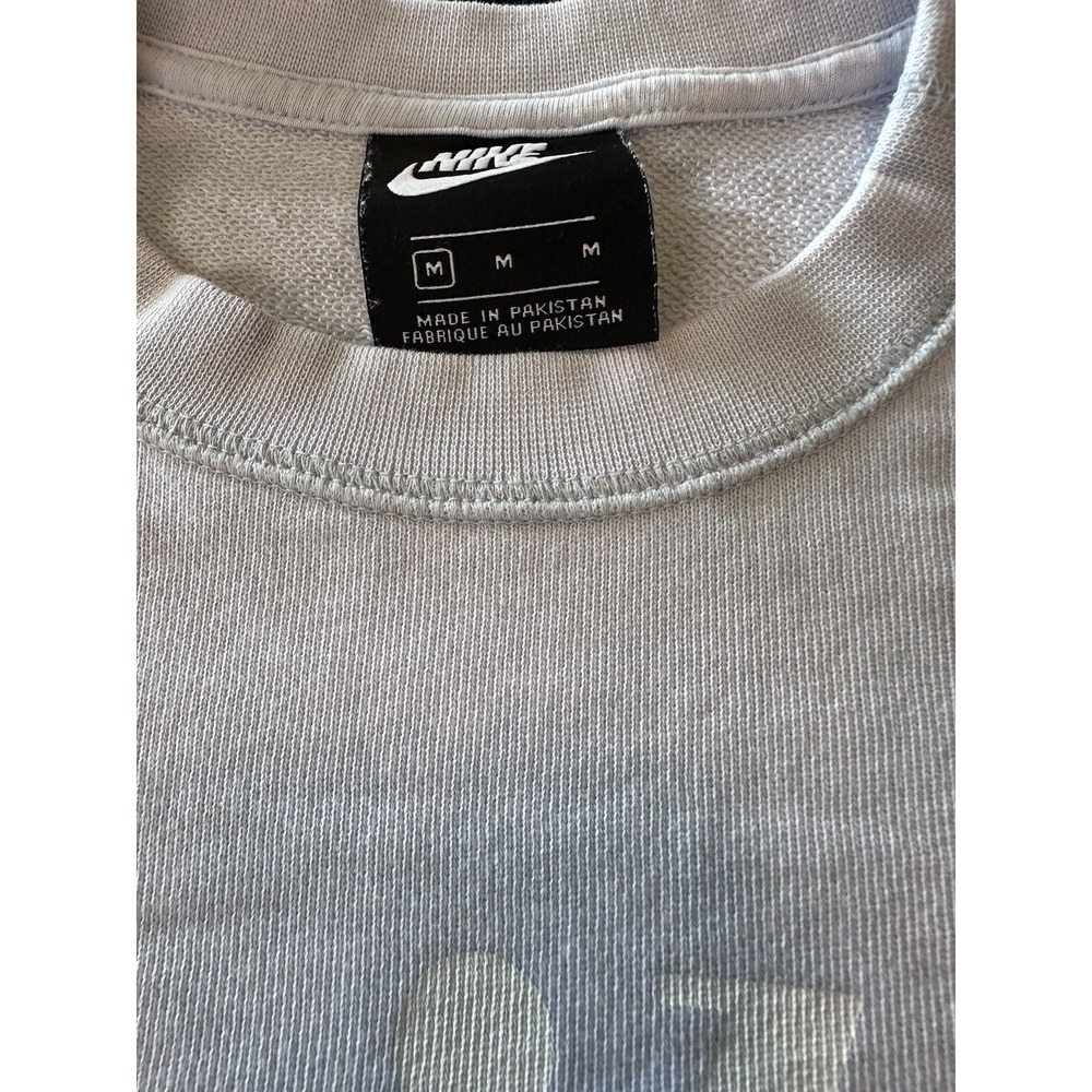 Nike Womens Cropped Crewneck Sweatshirt Long Sleeve  M Light Purple‎ Casual - Picture 3 of 11